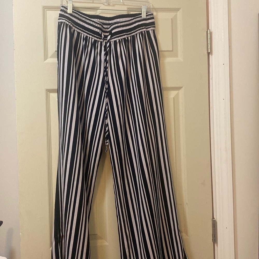 New York and Company Palazzo pants